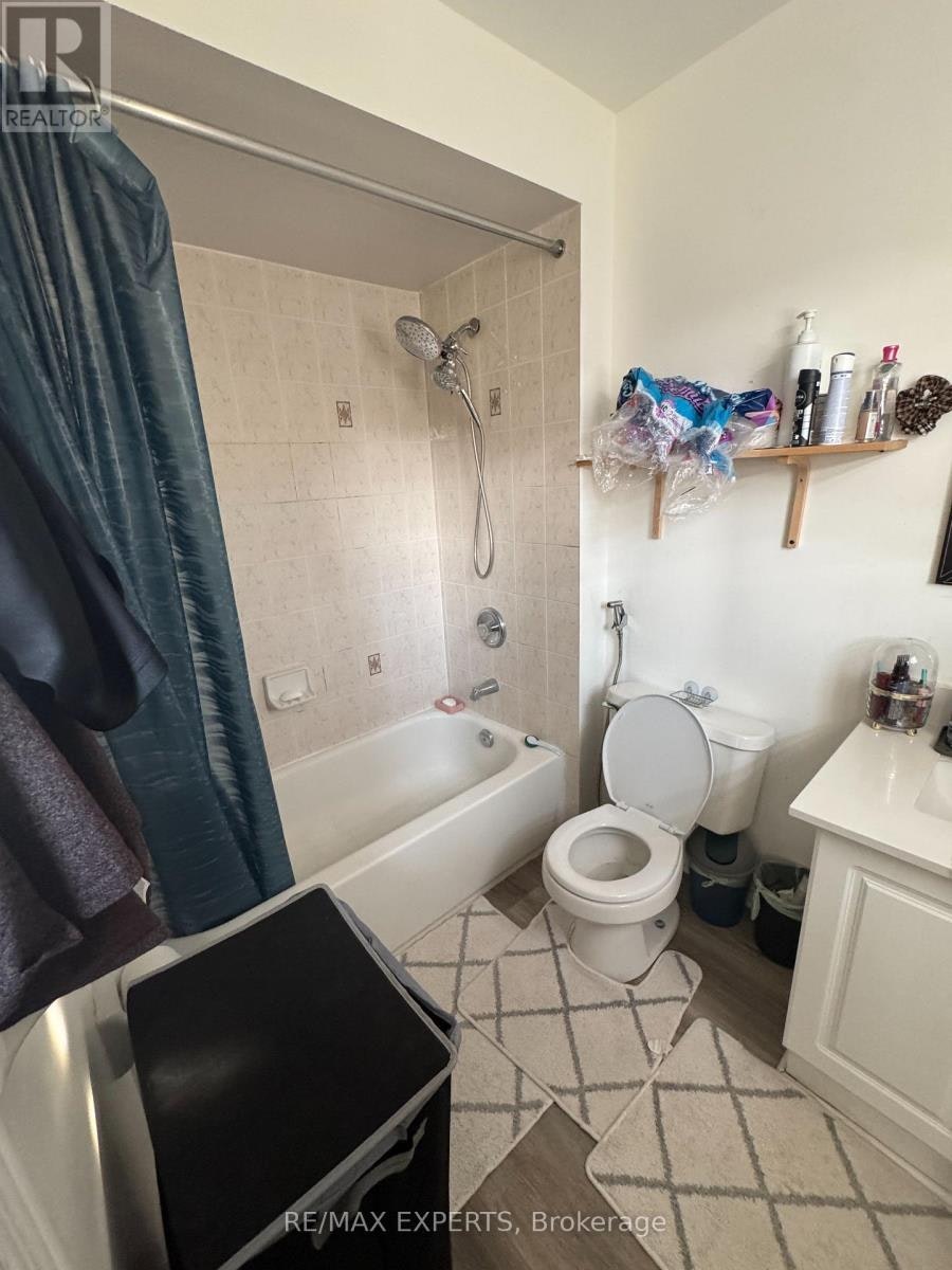 5864 Delle Donne Drive, Mississauga, ON, L5M 7A3 - 9