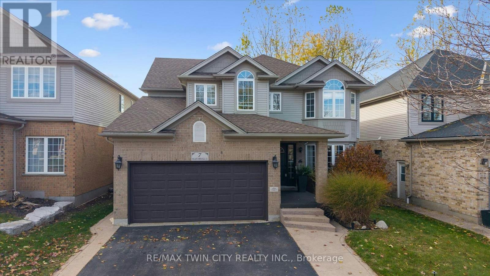 7 Hearthbridge Street, Kitchener, ON, N2R 1L5
