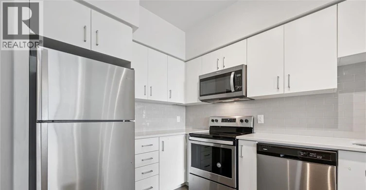 1807-155 Caroline Street S, Waterloo, ON, N2L 0J8 - 6