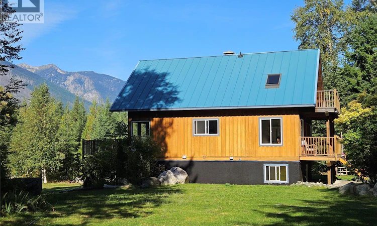 325 EAST Wilson Creek Road