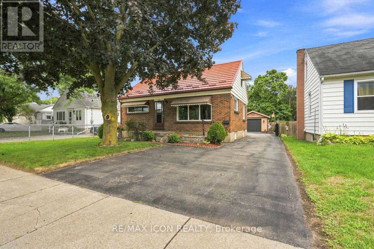 374 Hale Street, London, ON, N5W 1G4