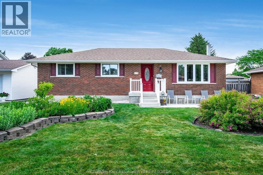 175 Sylvester Drive, Chatham-Kent, ON, N7M 2B8