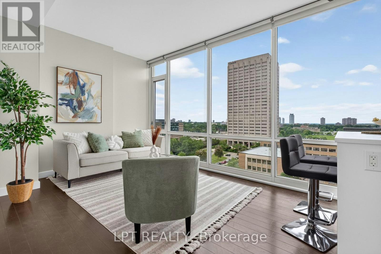 1004-201 Parkdale Avenue, Ottawa, ON, K1Y 1E8 - 5