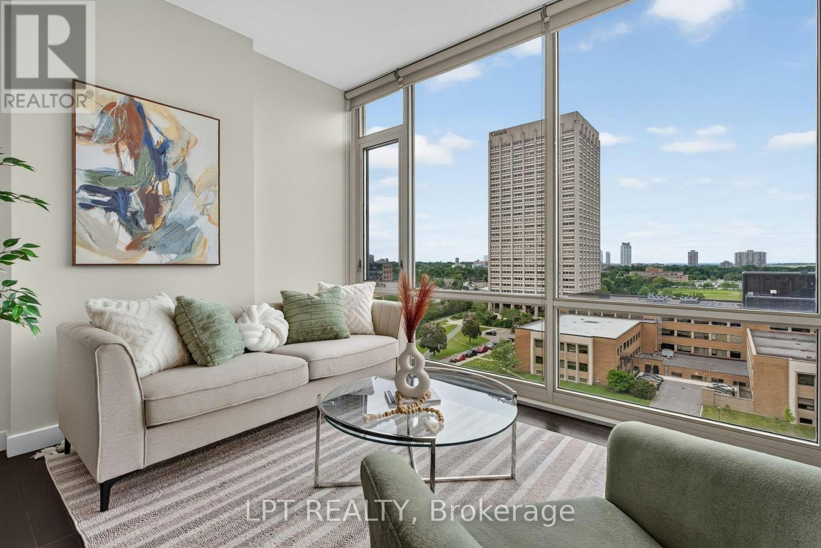 1004-201 Parkdale Avenue, Ottawa, ON, K1Y 1E8 - 4