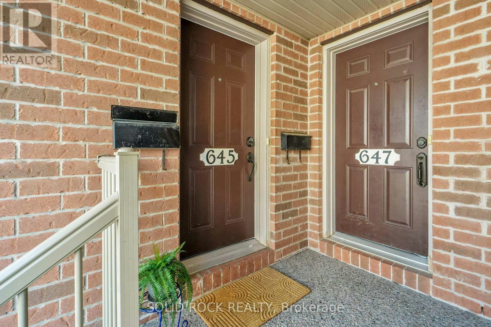 645 Reardon Private, Ottawa, ON, K1V 2K8