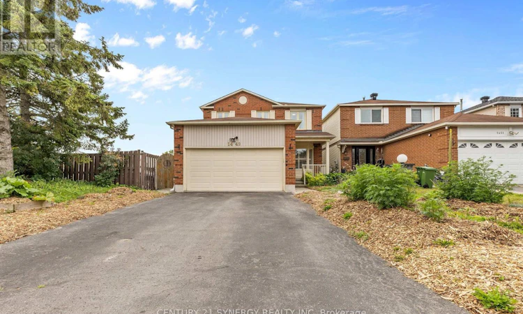 1449 Laurin Crescent