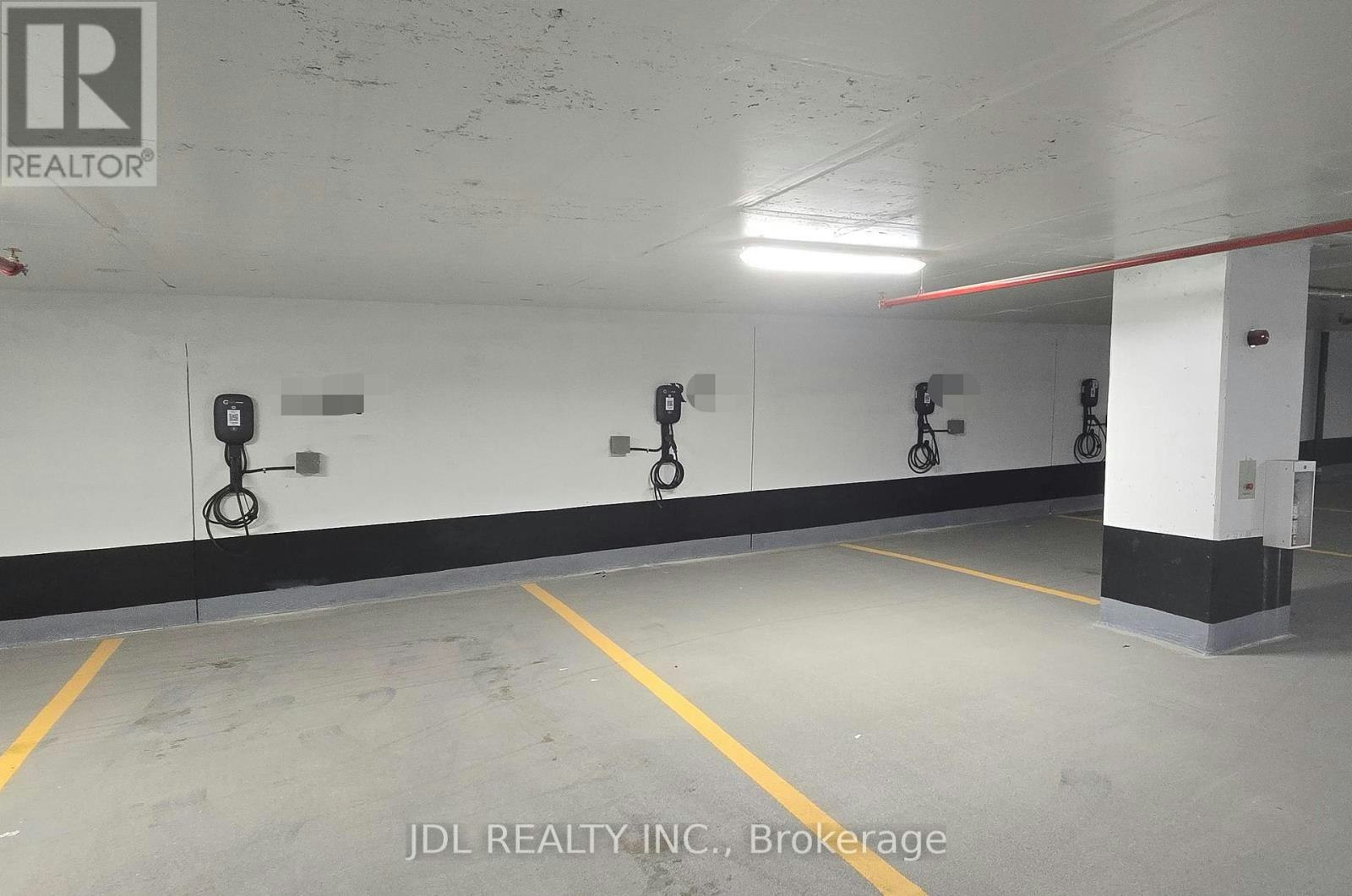 PARKING-88 Queen Street E, Toronto, ON, M5C 0B6