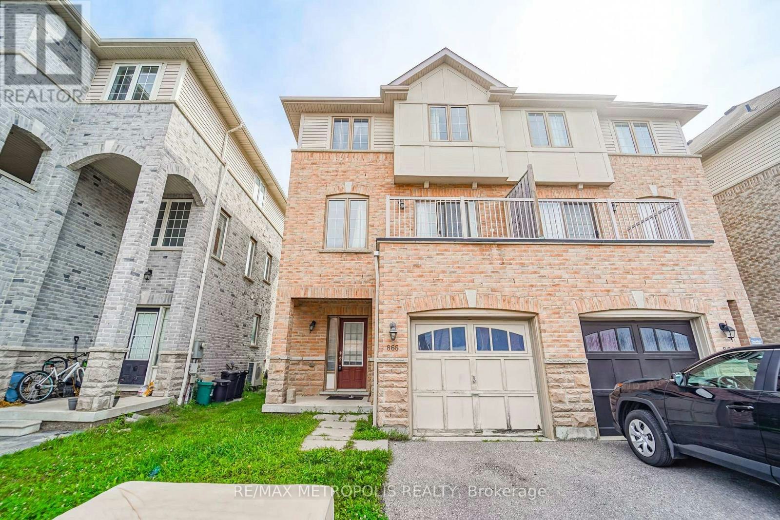 866 Audley Road, Ajax, ON, L1Z 1M4 - 2