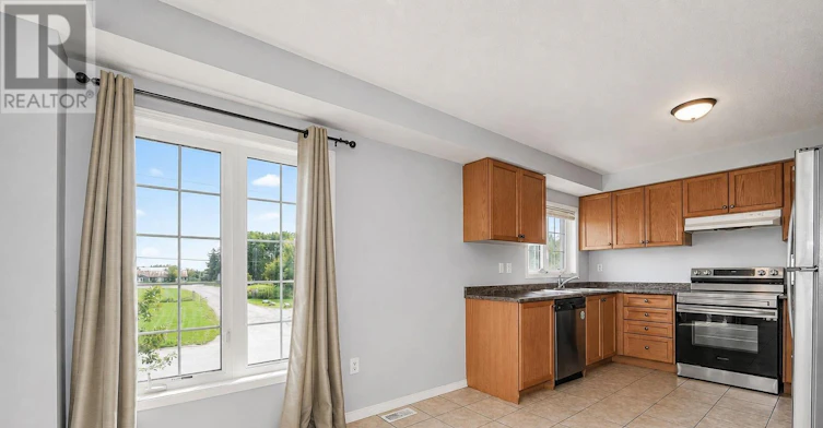866 Audley Road, Ajax, ON, L1Z 1M4 - 18