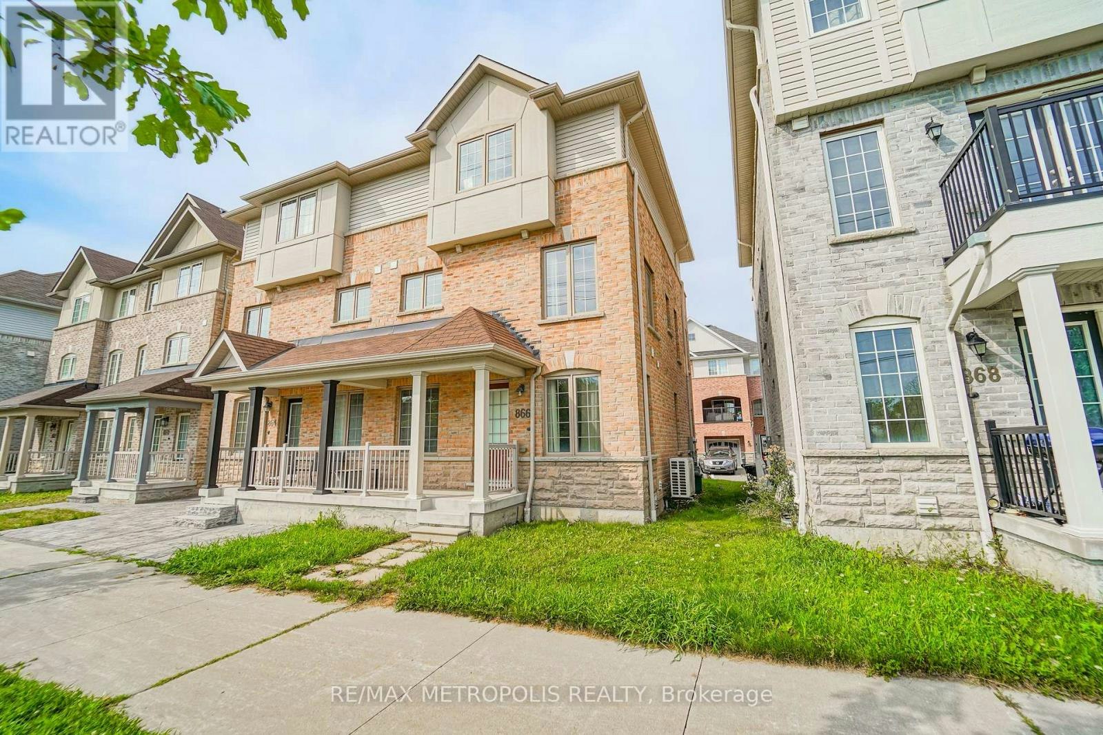866 Audley Road, Ajax, ON, L1Z 1M4 - 4