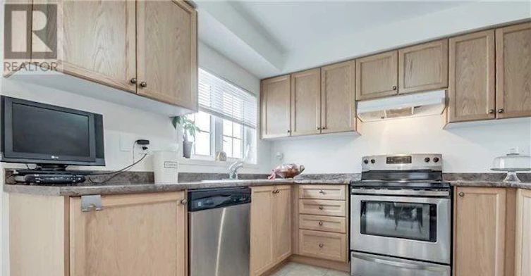 866 Audley Road S, Ajax, ON, L1Z 1M4 - 6