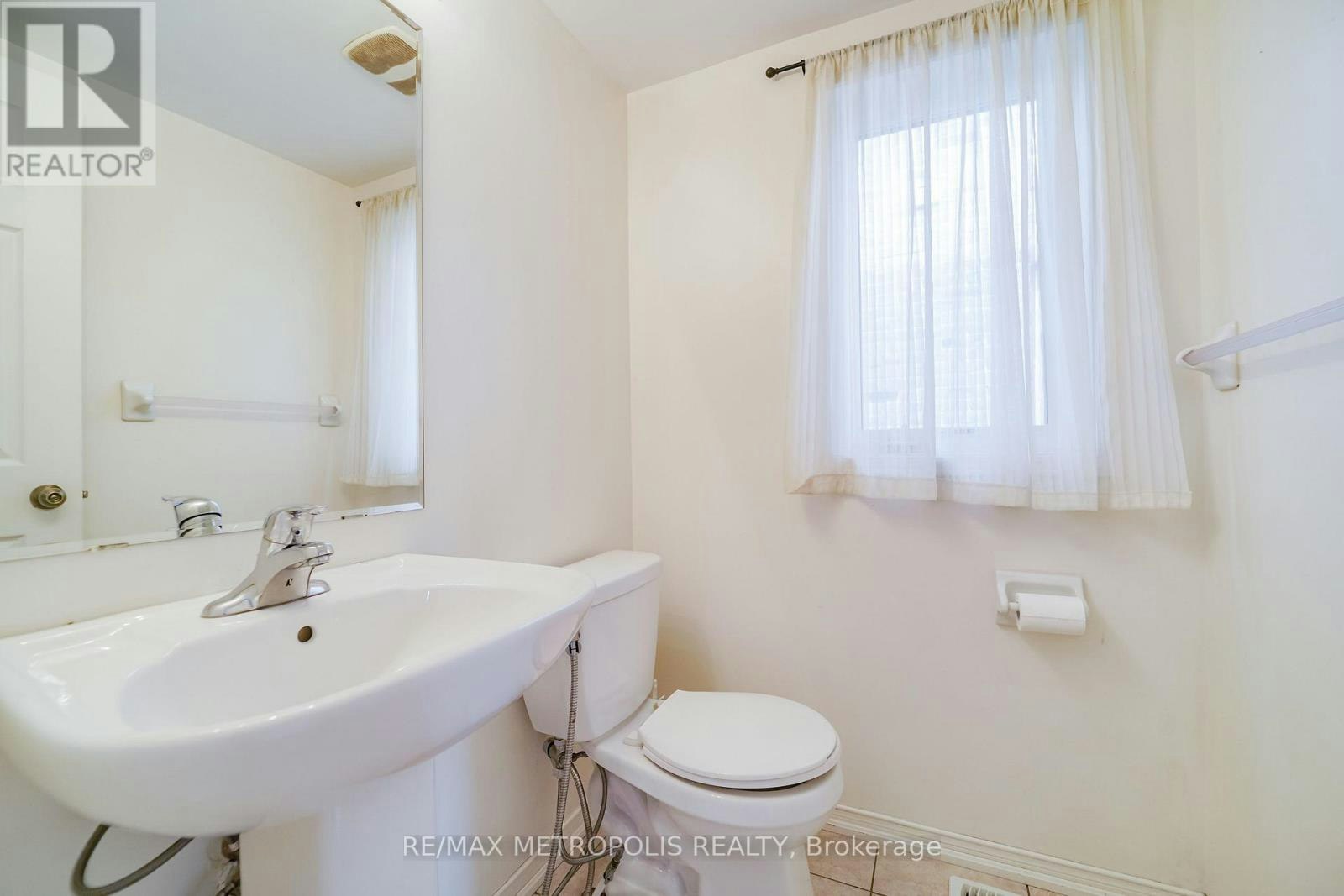 866 Audley Road, Ajax, ON, L1Z 1M4 - 24