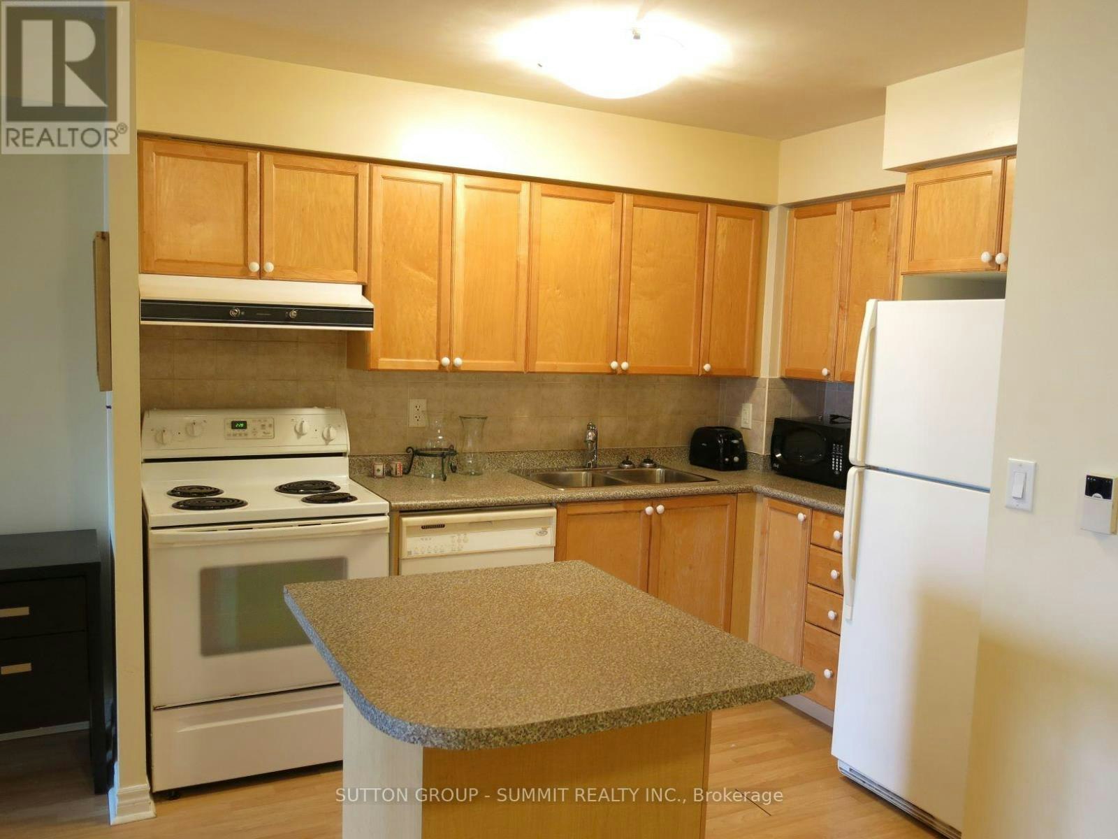 823-3888 Duke Of York Boulevard, Mississauga, ON, L5B 4P5 - 7