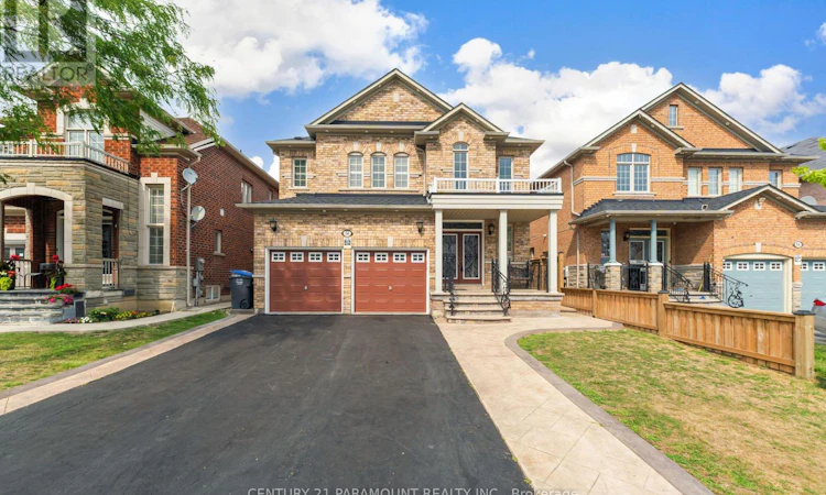 56 Dovehaven Crescent