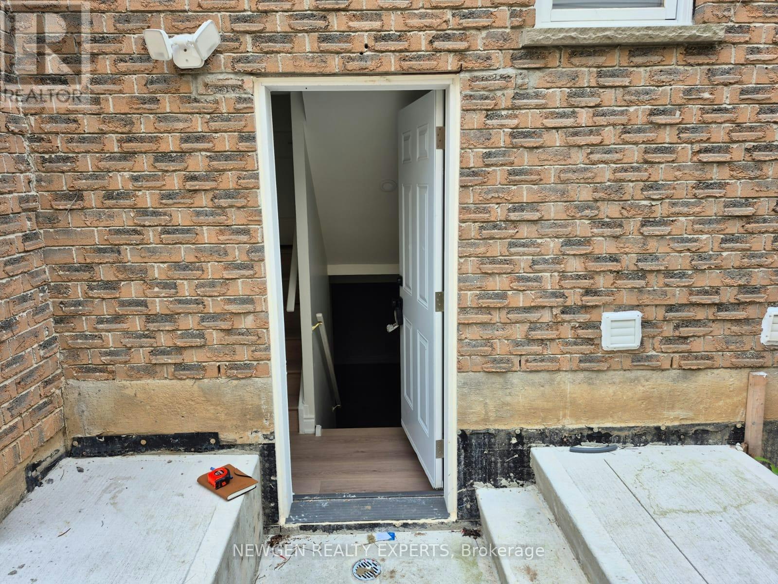 LEGAL BASEMENT-2878 Rainwater Drive, Mississauga, ON, L5N 6K9 - 3