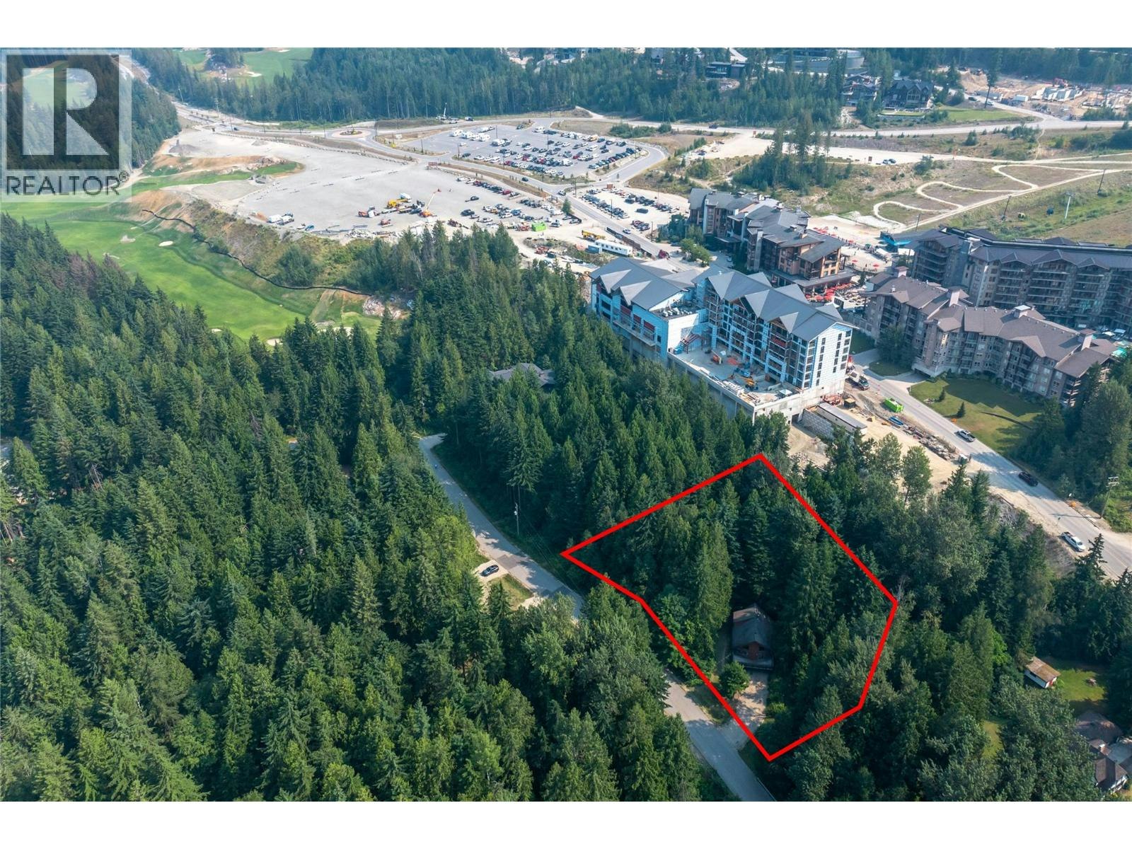 3014 Mcinnes Road, Revelstoke, BC, V0E 2S0