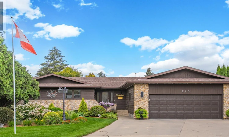 223 Egnatoff Crescent