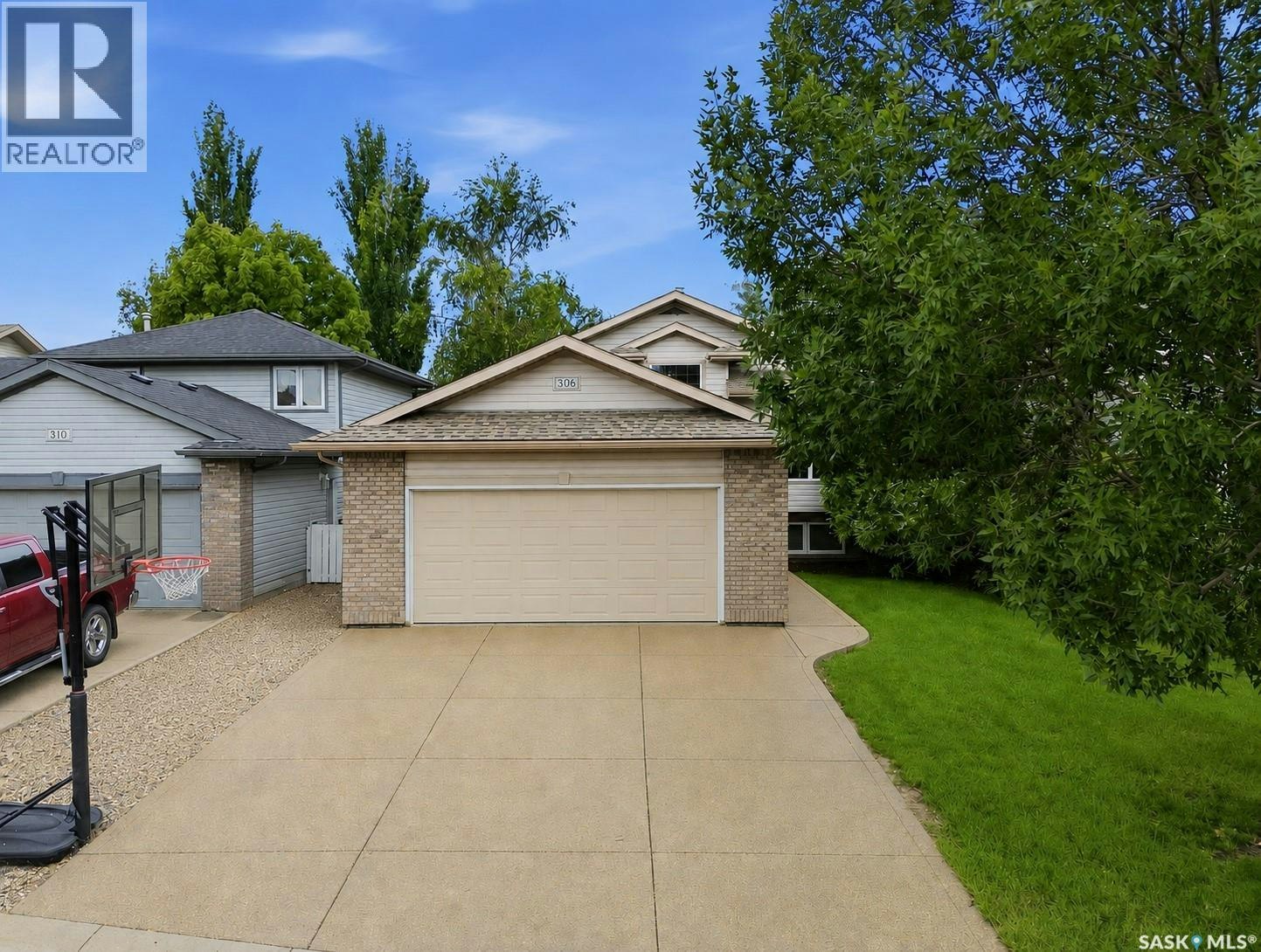 306 Kucey Crescent, Saskatoon, SK, S7N 4T2