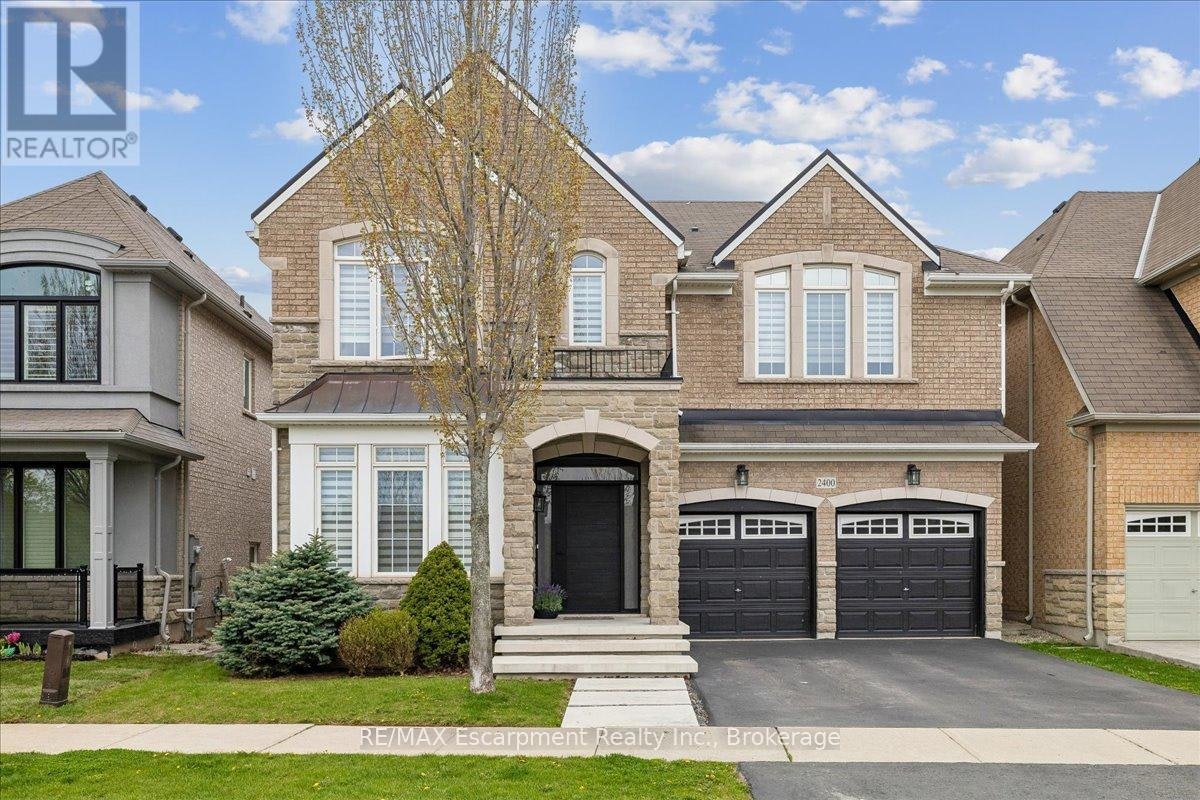 2400 Spring Meadow Way, Oakville, ON, L6M 0R6