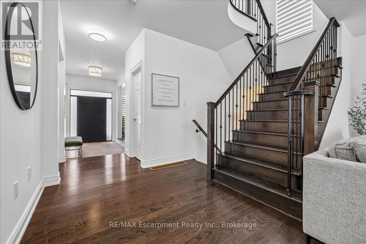 2400 Spring Meadow Way, Oakville, ON, L6M 0R6 - 23
