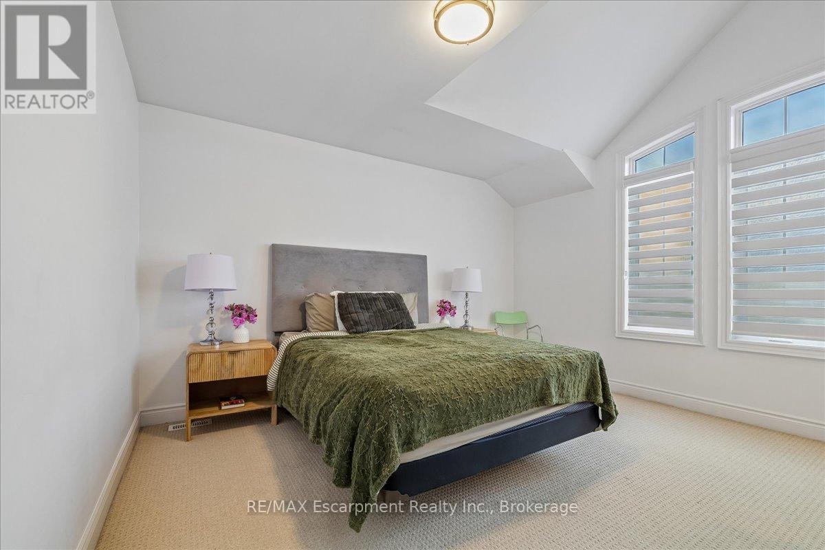2400 Spring Meadow Way, Oakville, ON, L6M 0R6 - 33