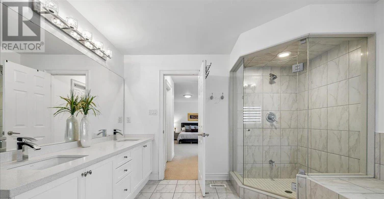 2400 Spring Meadow Way, Oakville, ON, L6M 0R6 - 30