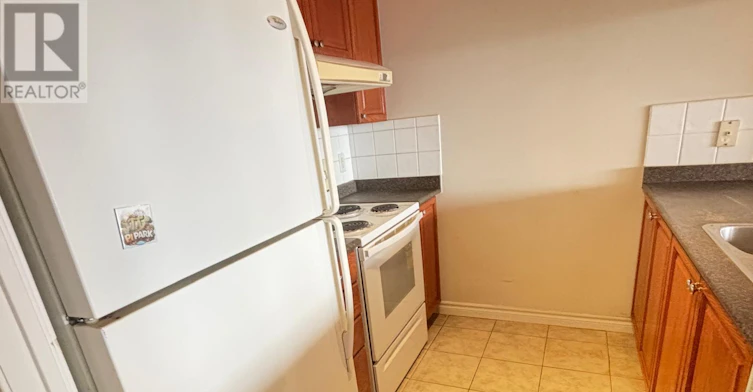 1101-8 Mondeo Drive, Toronto, ON, M1P 5C7 - 8