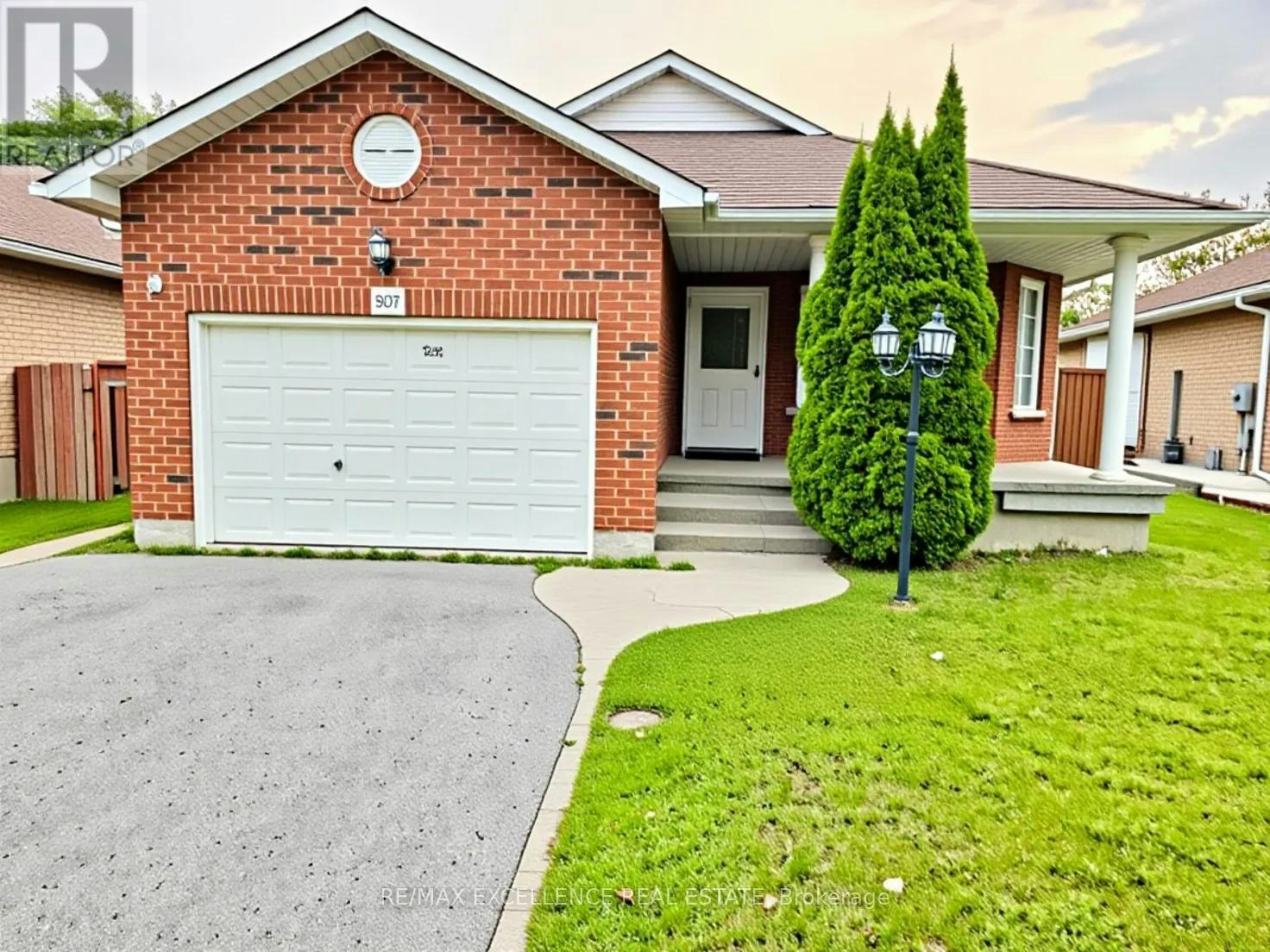 307 Niagara Drive, Oshawa, ON, L1G 8A8