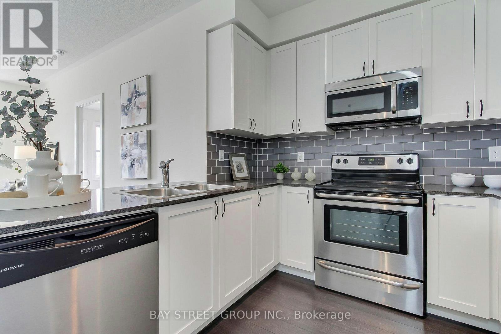 PH8-28 Prince Regent Street, Markham, ON, L6C 0V5 - 8