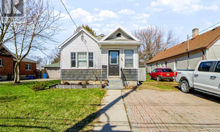 35 Alexandra Avenue