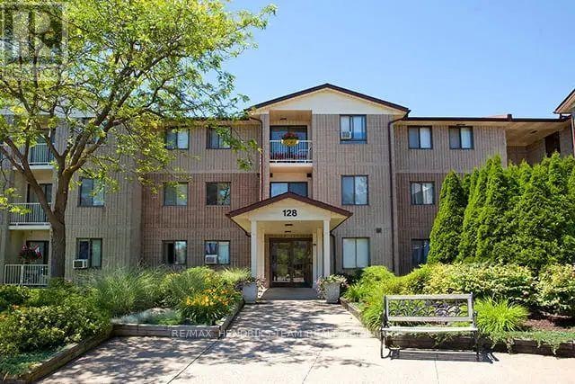 215-128 St Augustine Drive, St. Catharines, ON, L2P 3X6 - 18