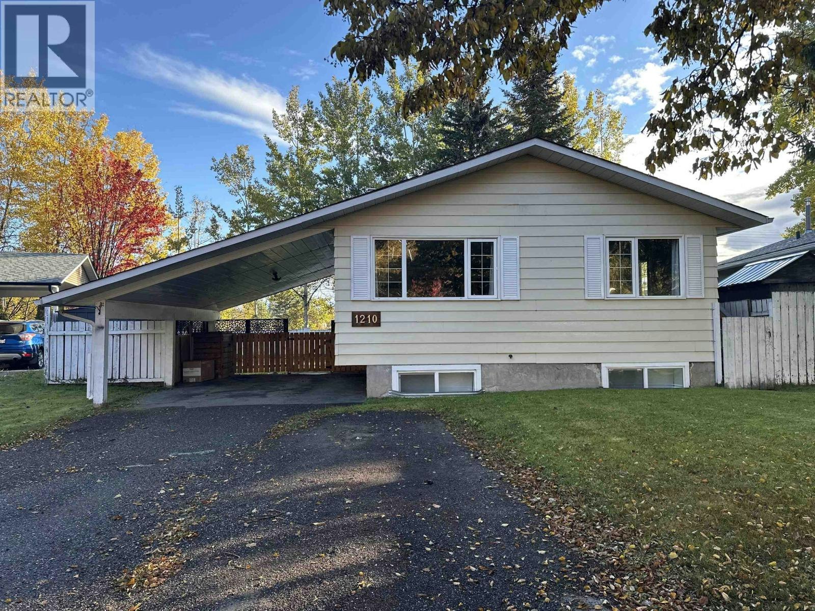 1210 Elkhorn Crescent, Prince George, BC, V2M 6J1