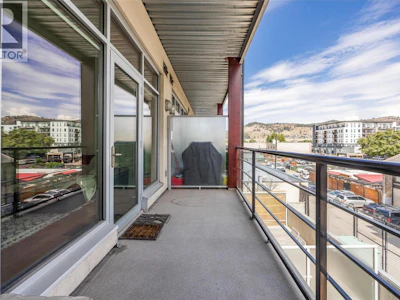 316-1289 Ellis Street - 4