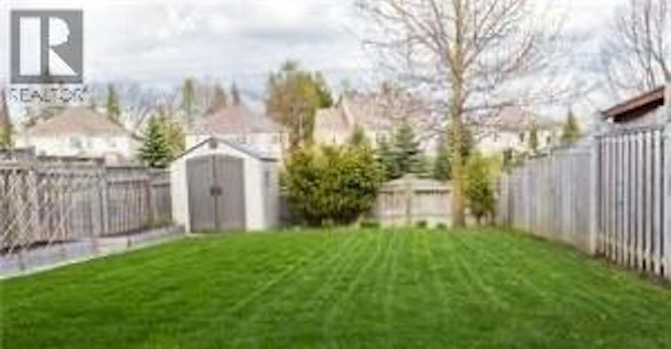 676 Bonavista Drive, Waterloo, ON, N2K 4E9 - 8