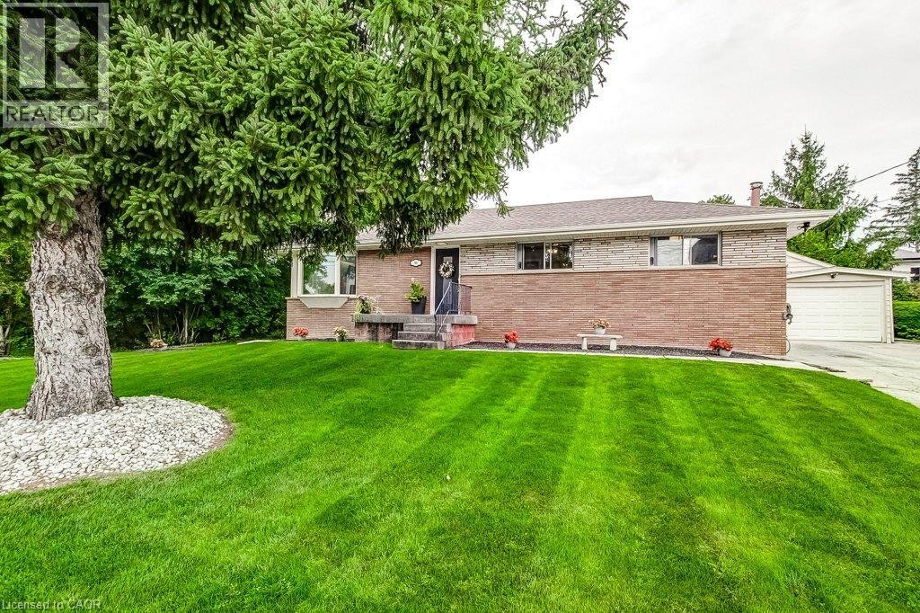 56 Barton Street, Hamilton, ON, L0R 2H0