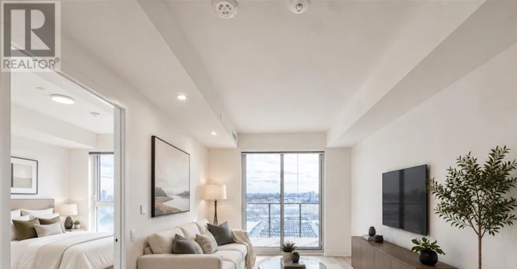 W905-185 Millway Avenue, Vaughan, ON, L4K 0L2