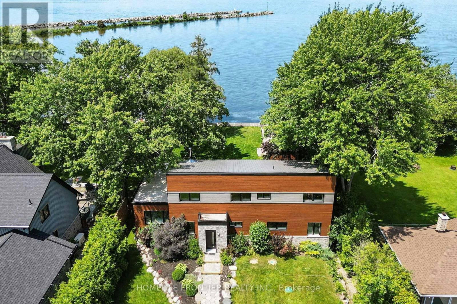 44 Irving Drive, Georgina, ON, L0E 1N0