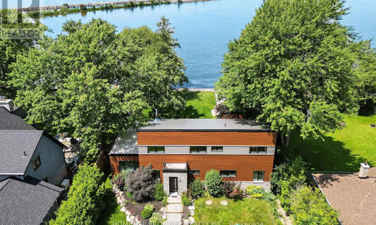 44 Irving Drive