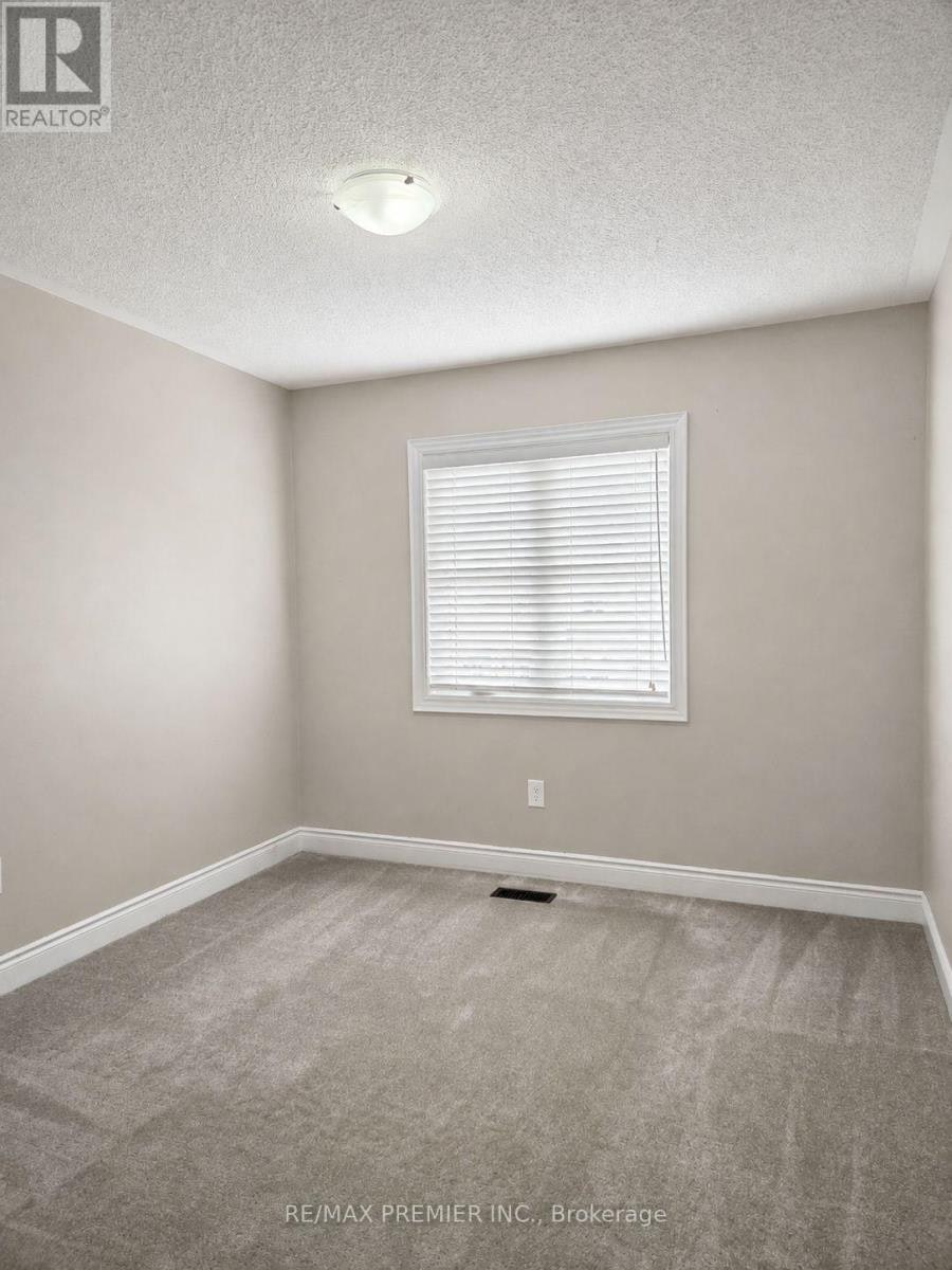 34 Arnold Crescent, New Tecumseth, ON, L9R 0T6 - 11