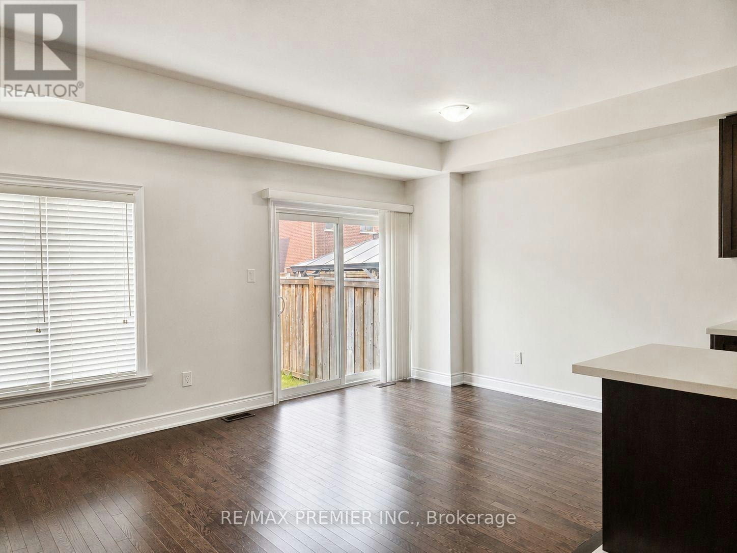 34 Arnold Crescent, New Tecumseth, ON, L9R 0T6 - 5
