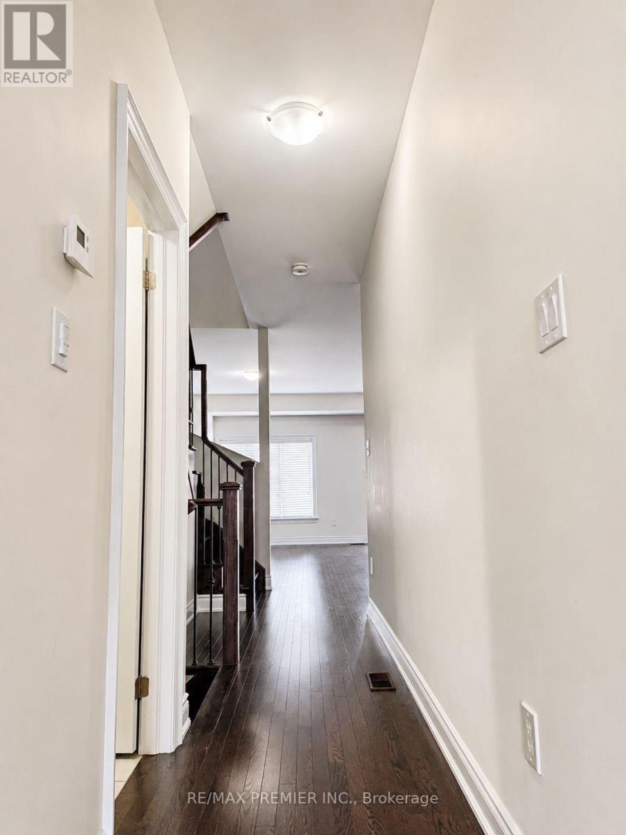 34 Arnold Crescent, New Tecumseth, ON, L9R 0T6 - 3