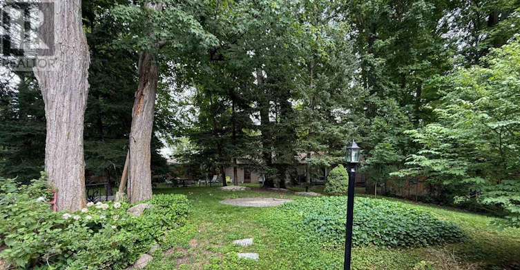 323 Waratah Avenue, Newmarket, ON, L3Y 5J3 - 49