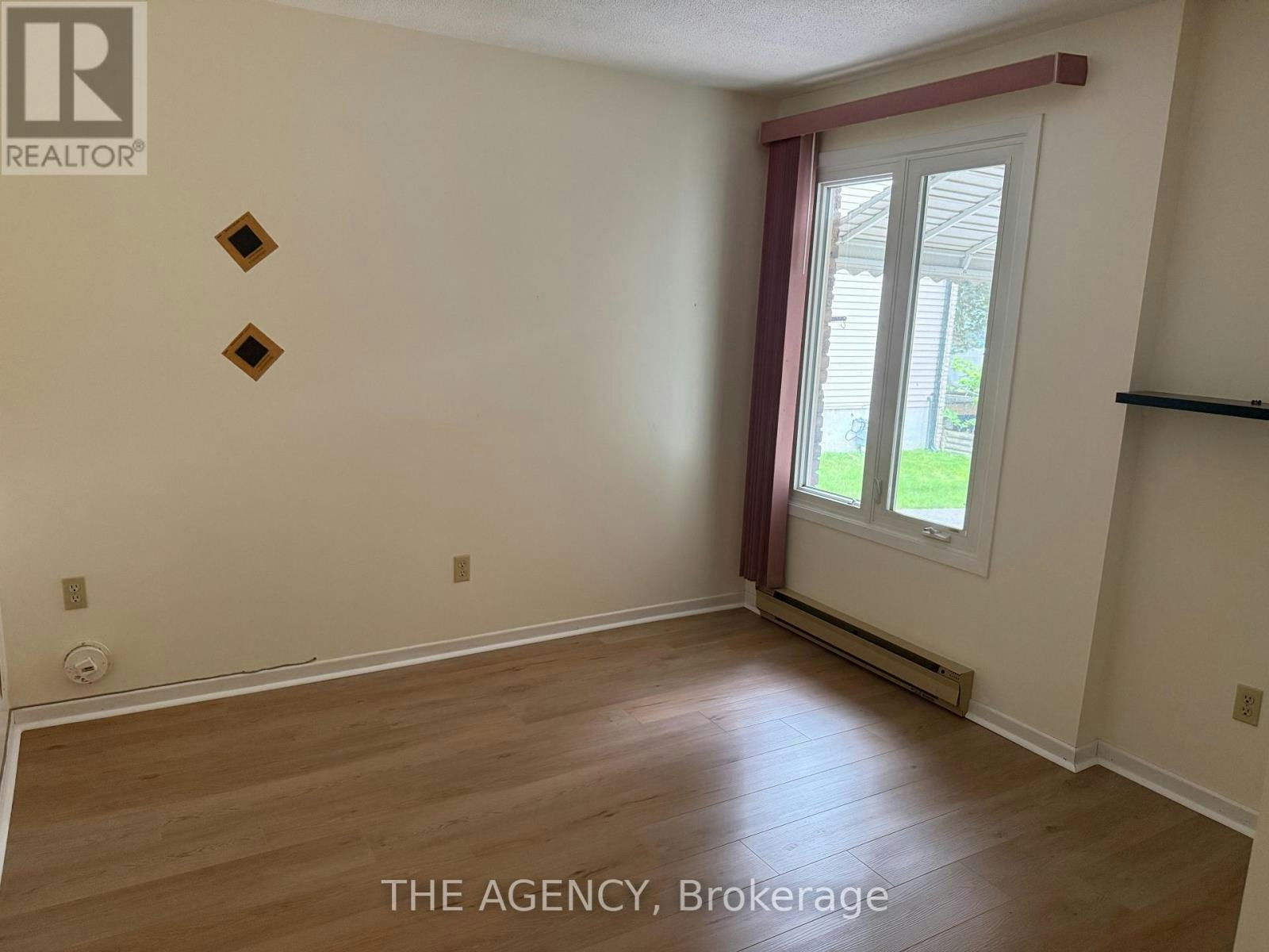 323 Waratah Avenue, Newmarket, ON, L3Y 5J3 - 28
