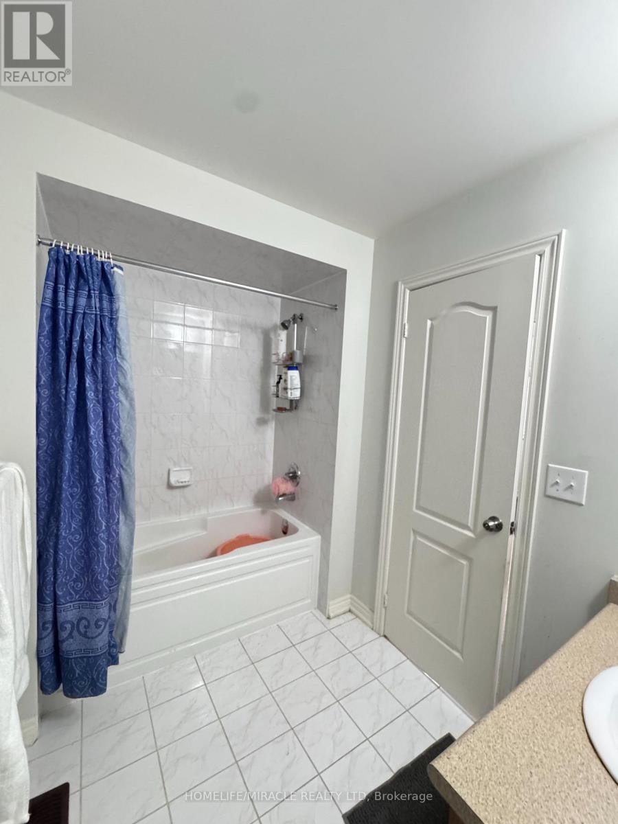 8 Altura Way, Brampton, ON, L6P 4A1 - 21