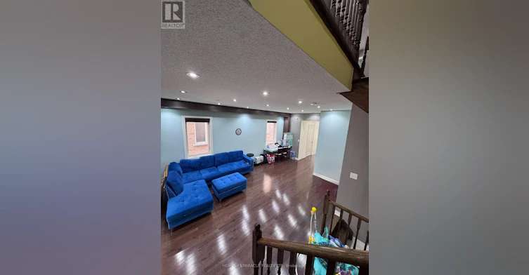 8 Altura Way, Brampton, ON, L6P 4A1 - 8