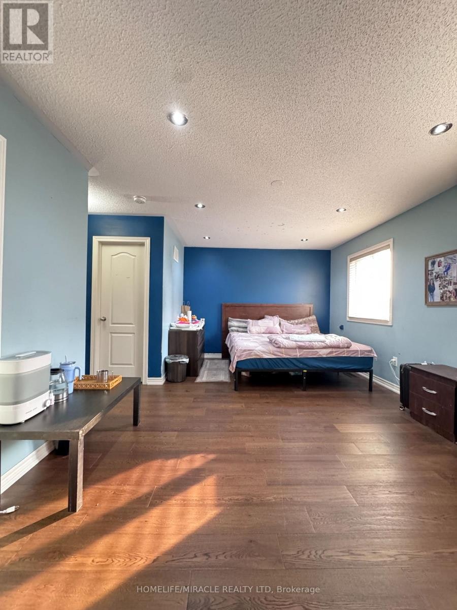 8 Altura Way, Brampton, ON, L6P 4A1 - 14