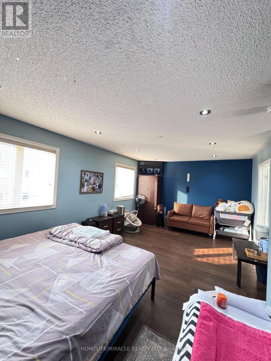 8 Altura Way, Brampton, ON, L6P 4A1 - 15