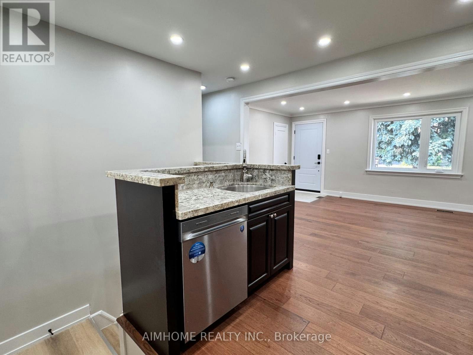 173 Melrose Street, Toronto, ON, M8Y 1B6 - 14
