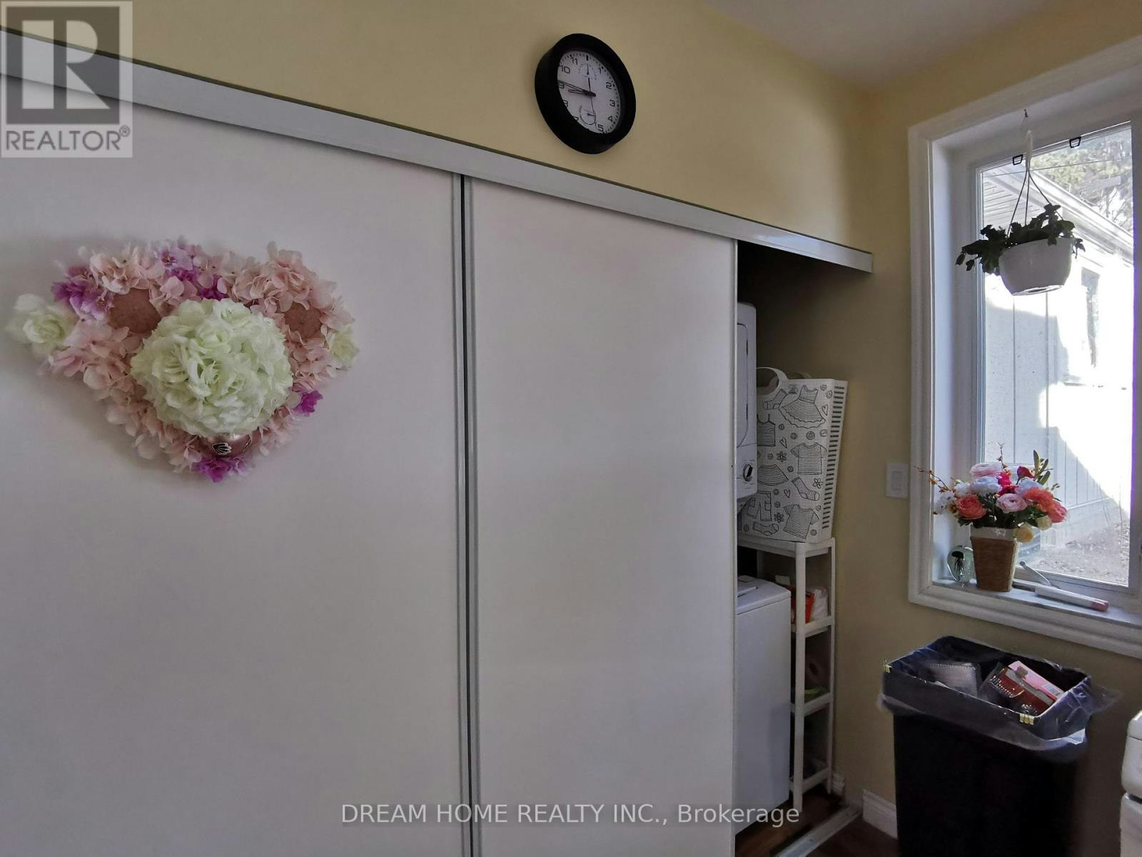 ROOM C-850 Clarkson Road S, Mississauga, ON, L5J 2V3 - 10