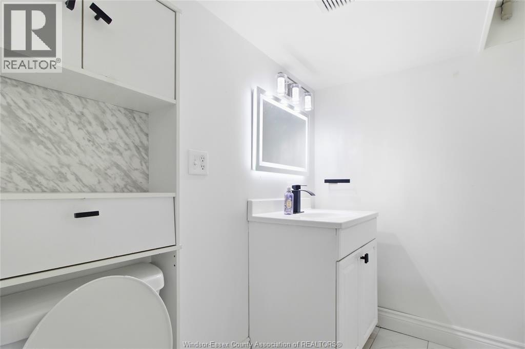 LOWER-1784 Partington, Windsor, ON, N9B 2E3 - 8
